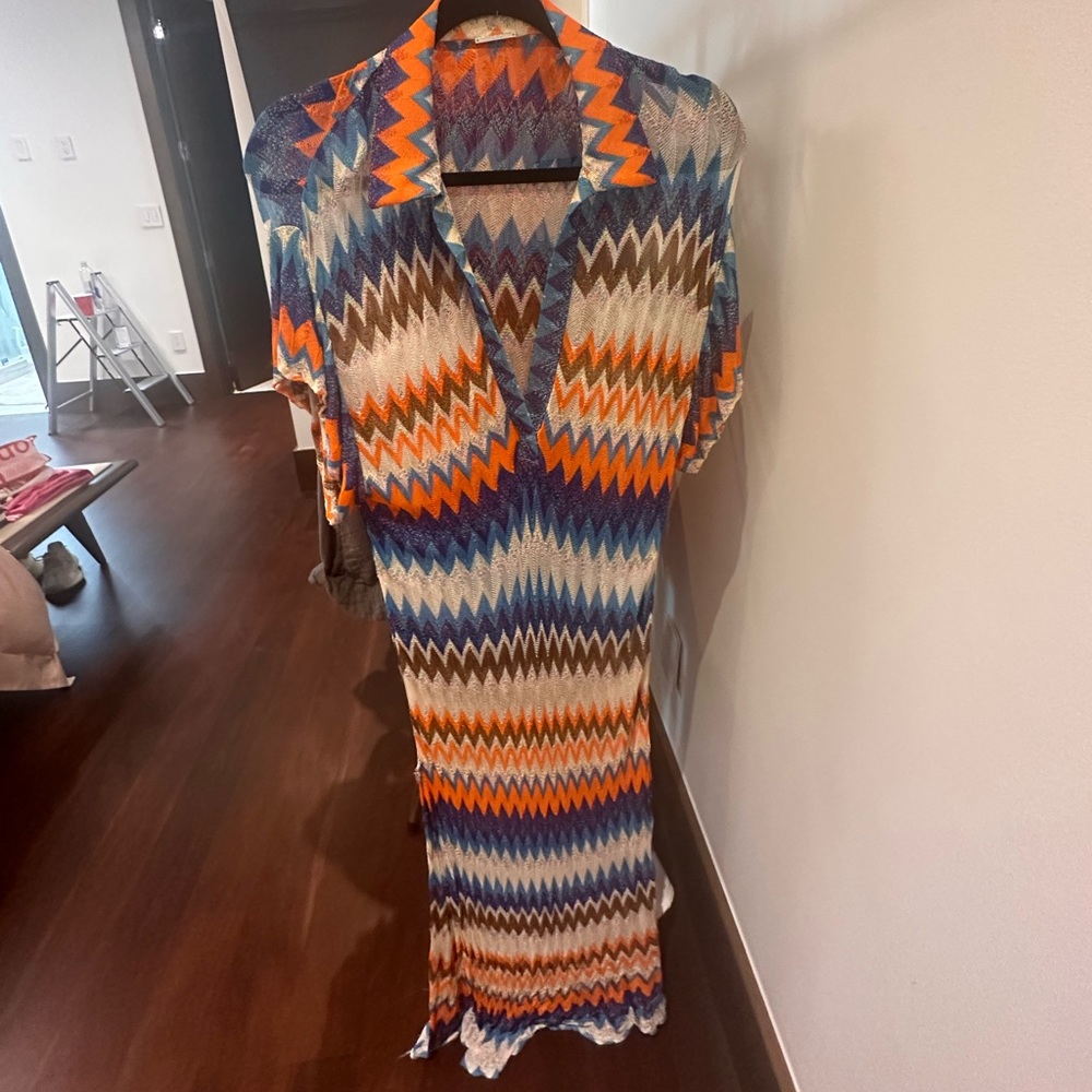 Alexis cover up